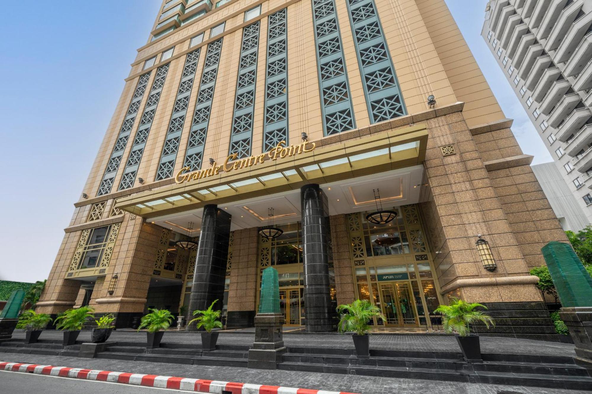 Grande Centre Point Hotel Ratchadamri Банкок Екстериор снимка Grande Centre Point Sukhumvit