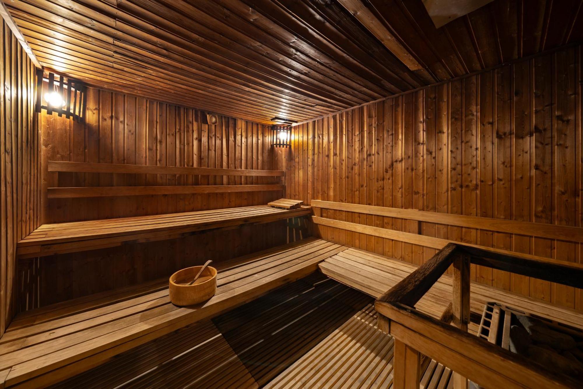 Grande Centre Point Hotel Ratchadamri Банкок Екстериор снимка A Finnish sauna