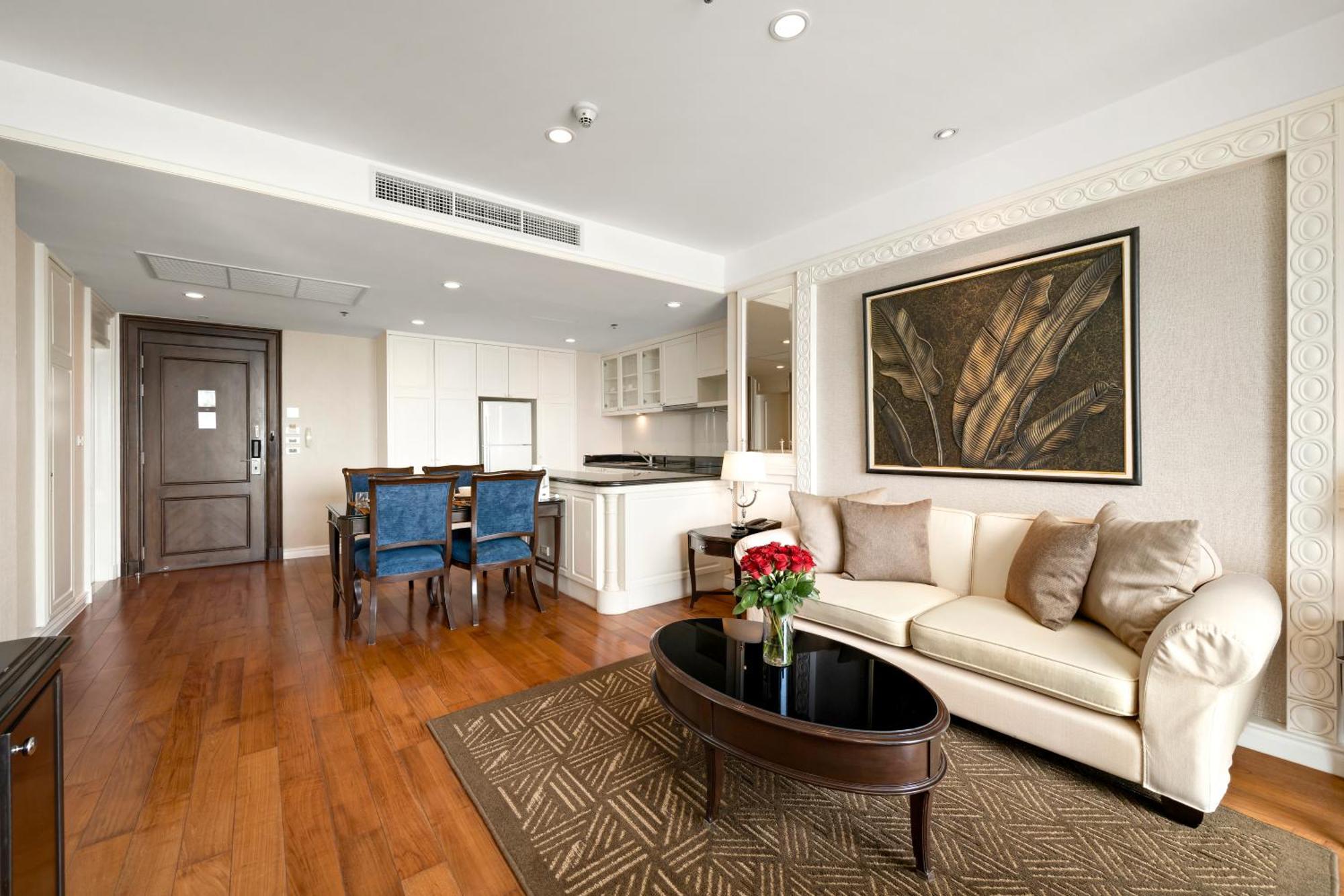 Grande Centre Point Hotel Ratchadamri Банкок Екстериор снимка A living room in a condominium